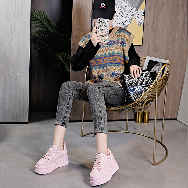 Women's Thick Bottom Inner Height Increase Punching Breathable Casual Shoes