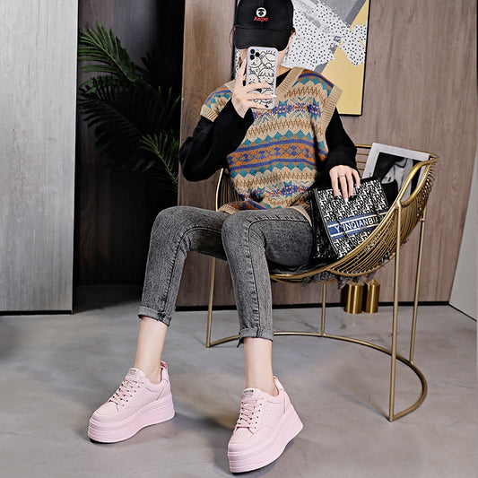 Women's Thick Bottom Inner Height Increase Punching Breathable Casual Shoes