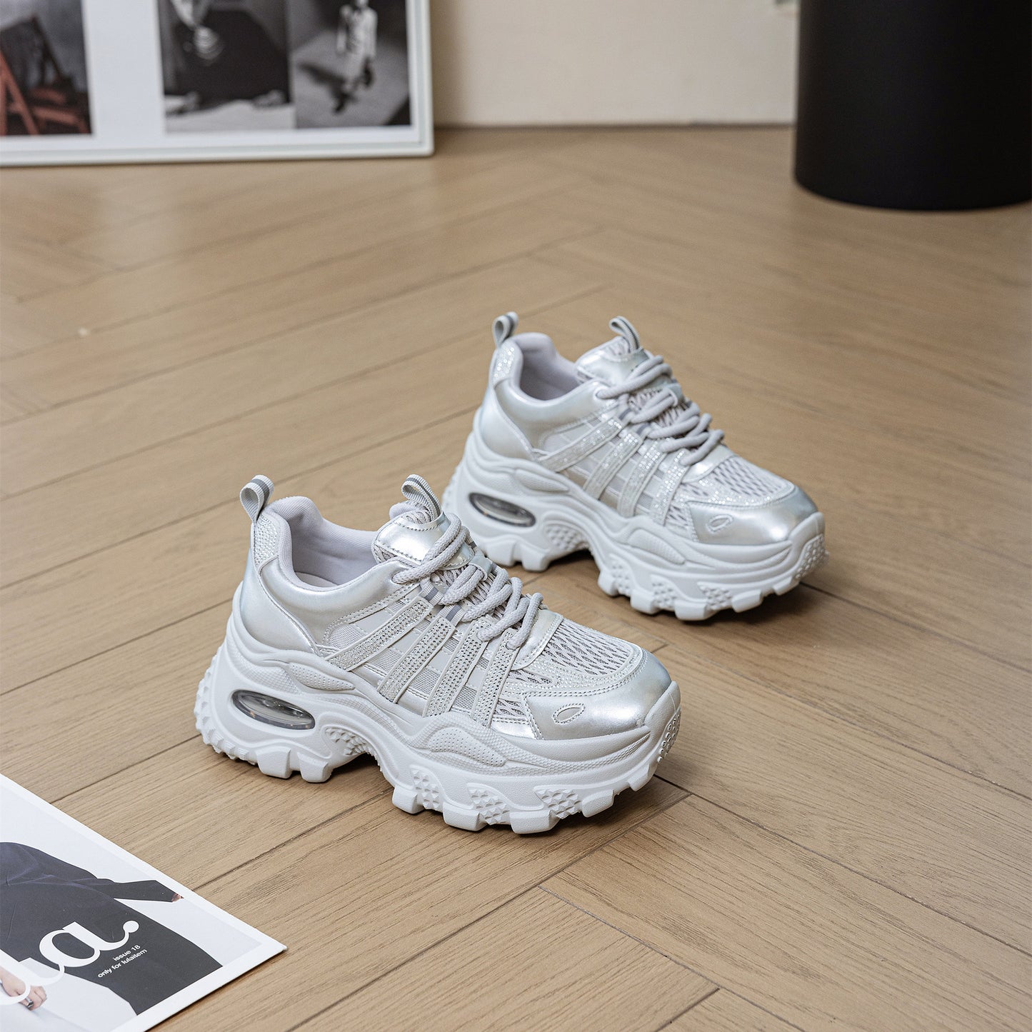Women's Dad Summer Rhinestone Mesh Surface Hollowed Breathable Versatile Casual Shoes