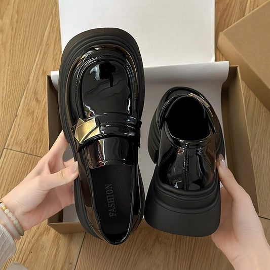 Women's Black Thick-soled British Style Small Spring Loafers