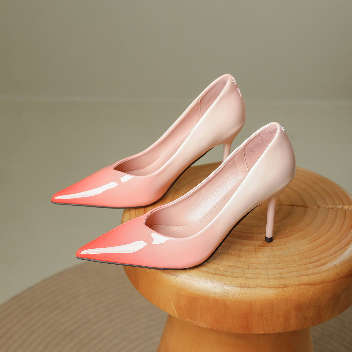 Women's Pointed High Stiletto Temperament Gradient Color Patent Low-cut Women's Fashion Shoes
