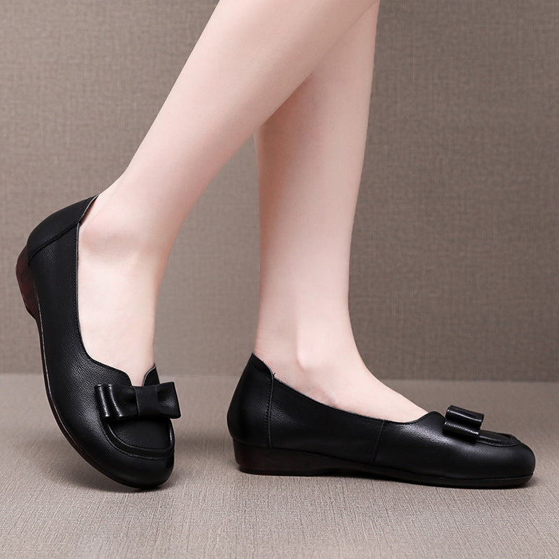 Women's Genuine Soft Soled Flats Comfortable Mom Plus Casual Shoes