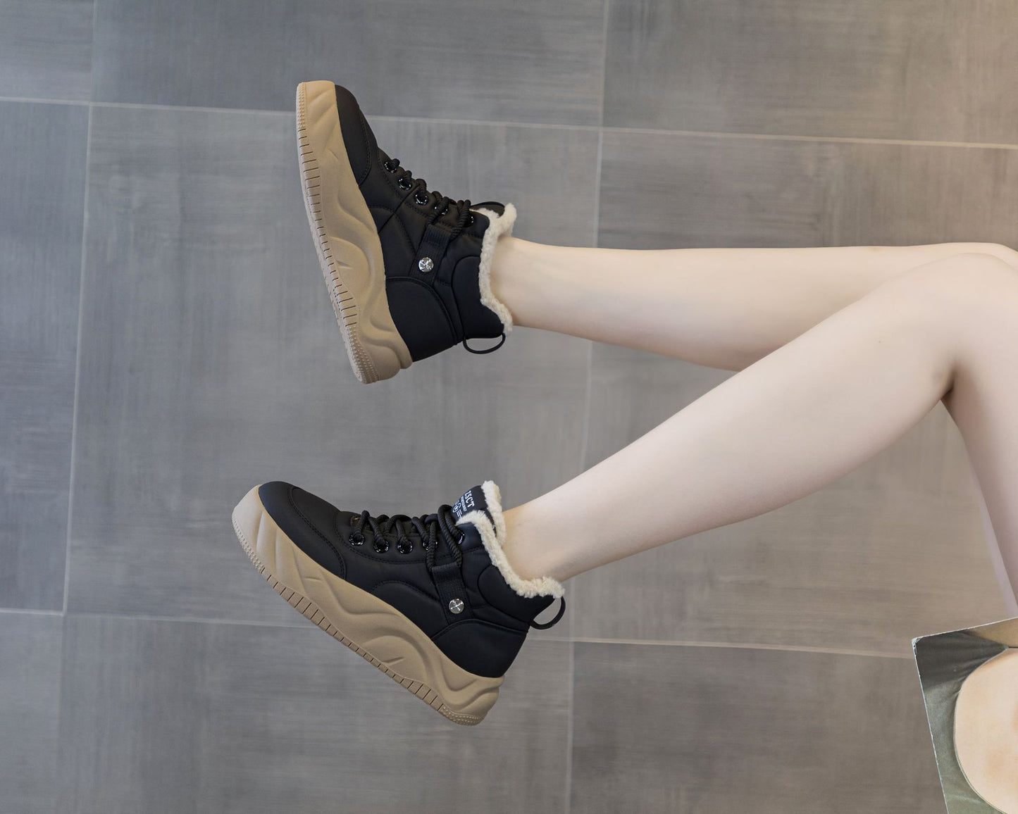 White Bread Thick Lamb Wool Trendy Casual Shoes