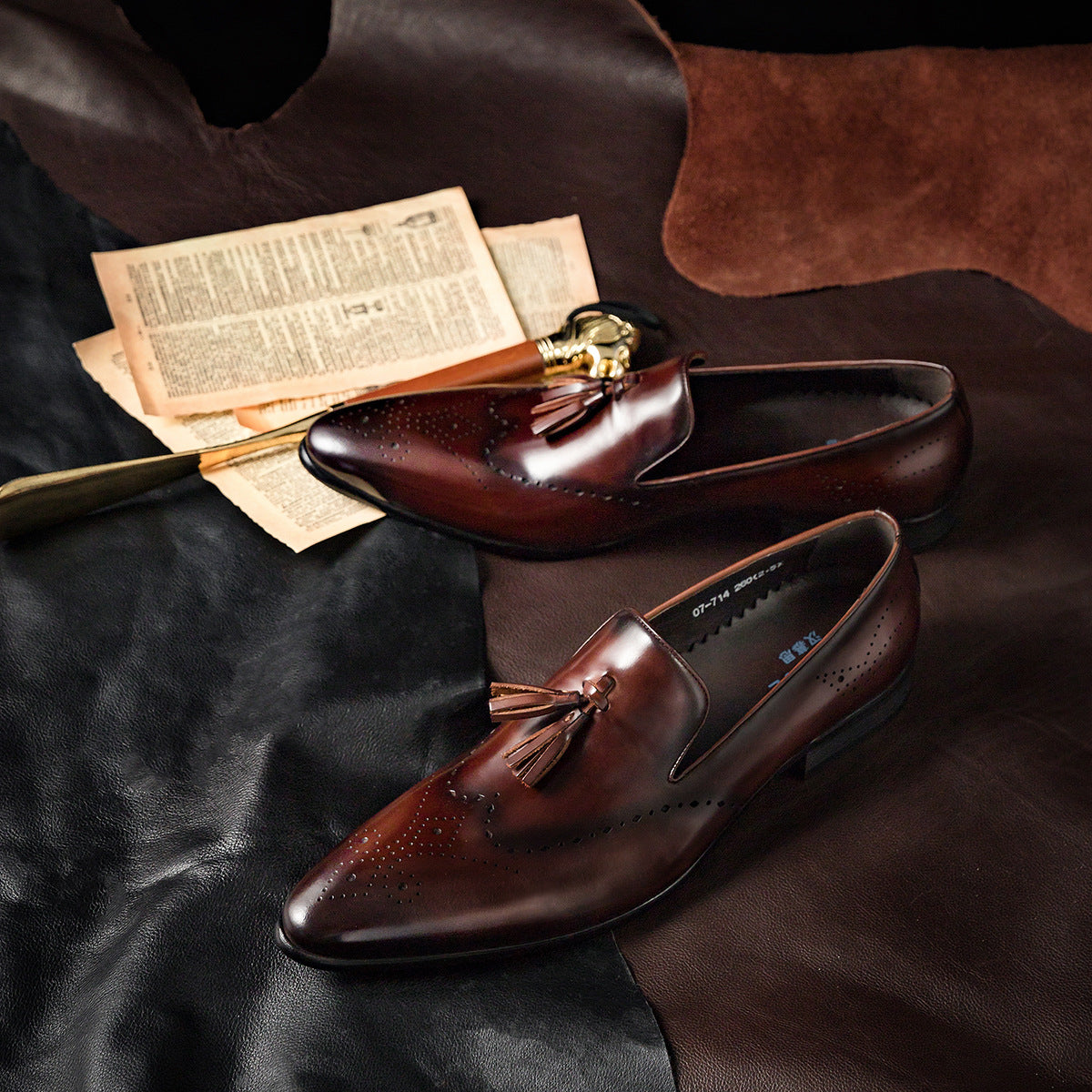Men's Formal Wear Tassel Slip-on Business Pointed Leather Shoes