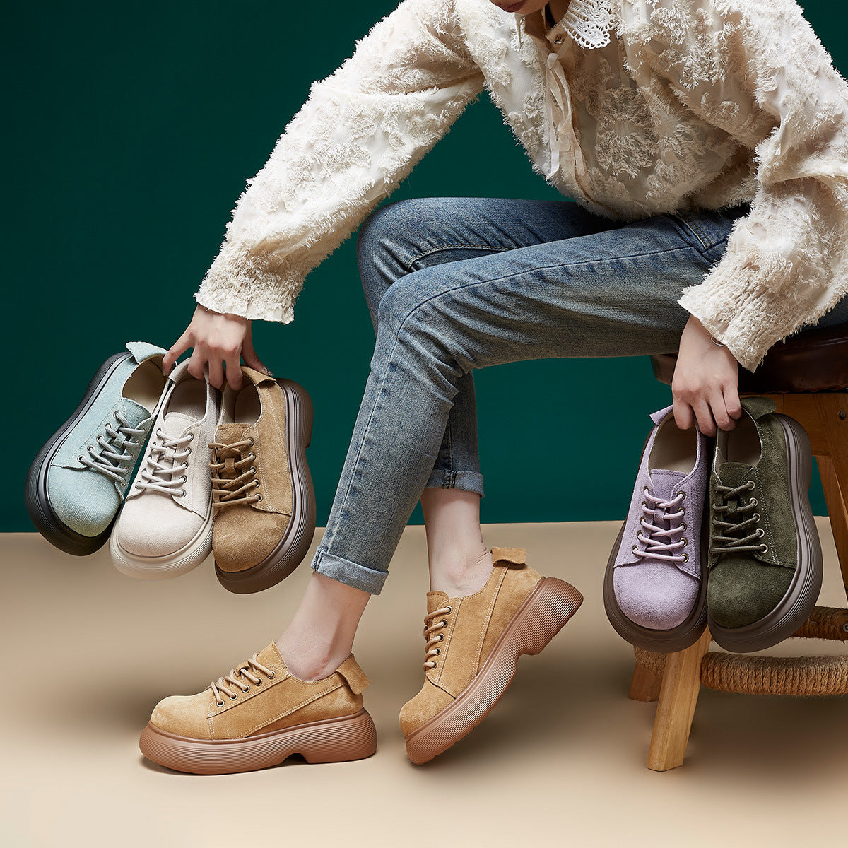 Women's Retro Cow Suede Big Head Platform Autumn Worker Casual Shoes