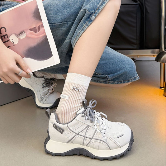 Women's Versatile Height Increasing Light Fashion Thick-soled Women's Casual Shoes