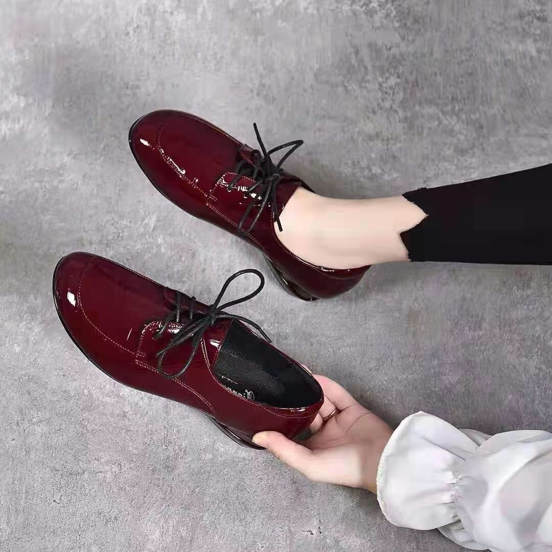 Women's Spring Retro Round Toe Pumps Thick With British Women's Casual Shoes