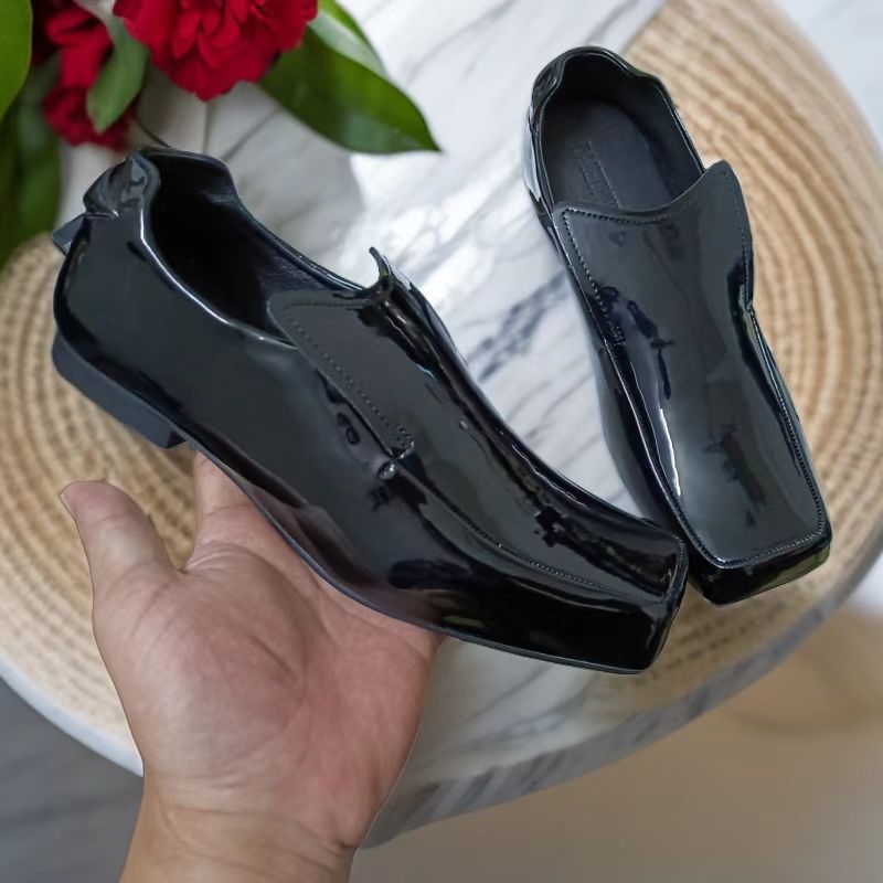 Women's & Men's Toe Early Spring Deep Mouth Simple Leather Shoes