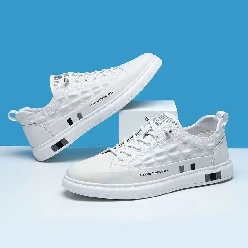 Men's Pattern Breathable Round Toe Sports Versatile Board Rubber Sole Raise Men's Shoes