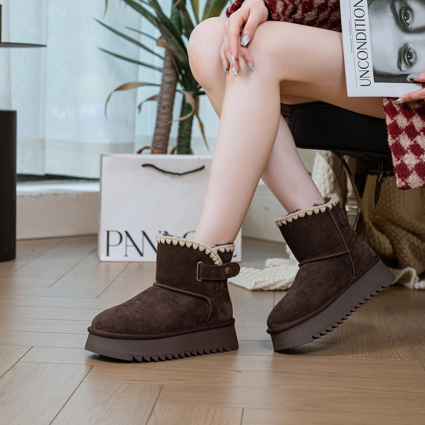 Women's Fur Winter Thick Bottom Warm Short Tube Woven Belt Snow Boots
