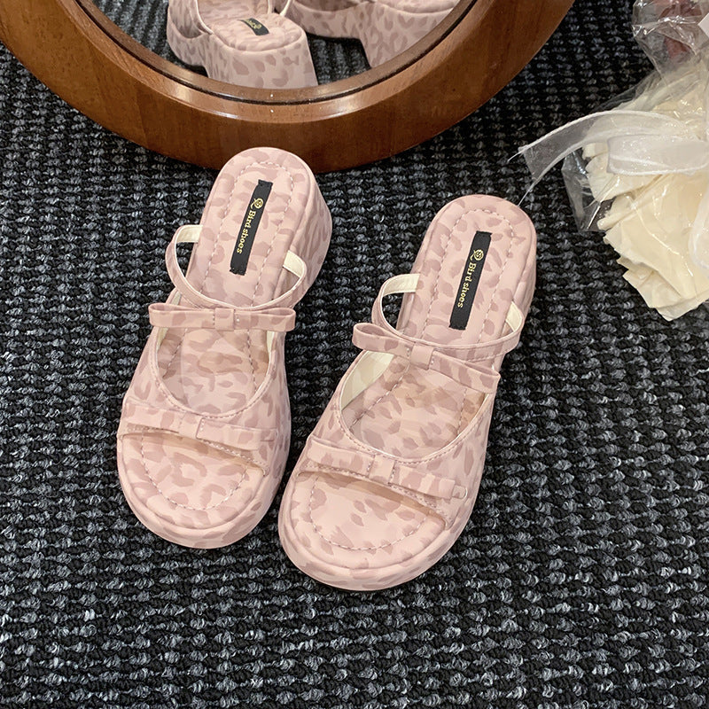 Women's Niche Leopard Print Summer Outdoor Wear Slippers