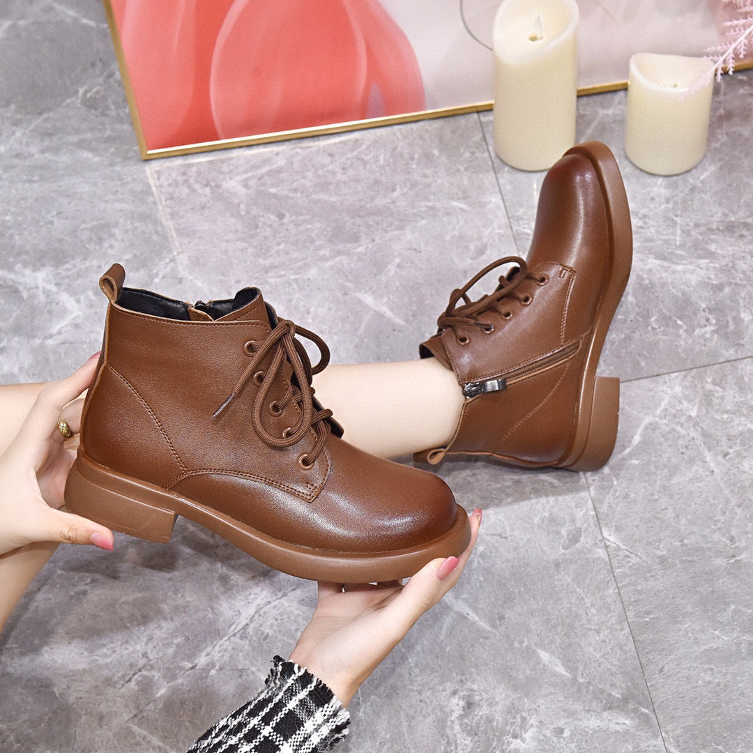 Women's Round Toe Flat Bottom Cowhide Ankle Boots