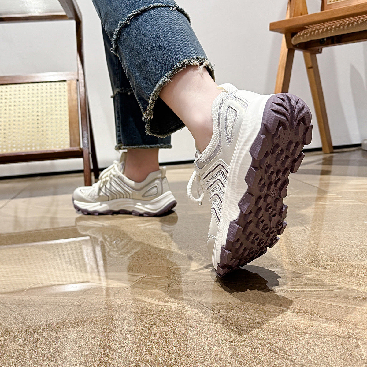 Women's White Mesh Dad Comfortable Lightweight Travel Casual Shoes