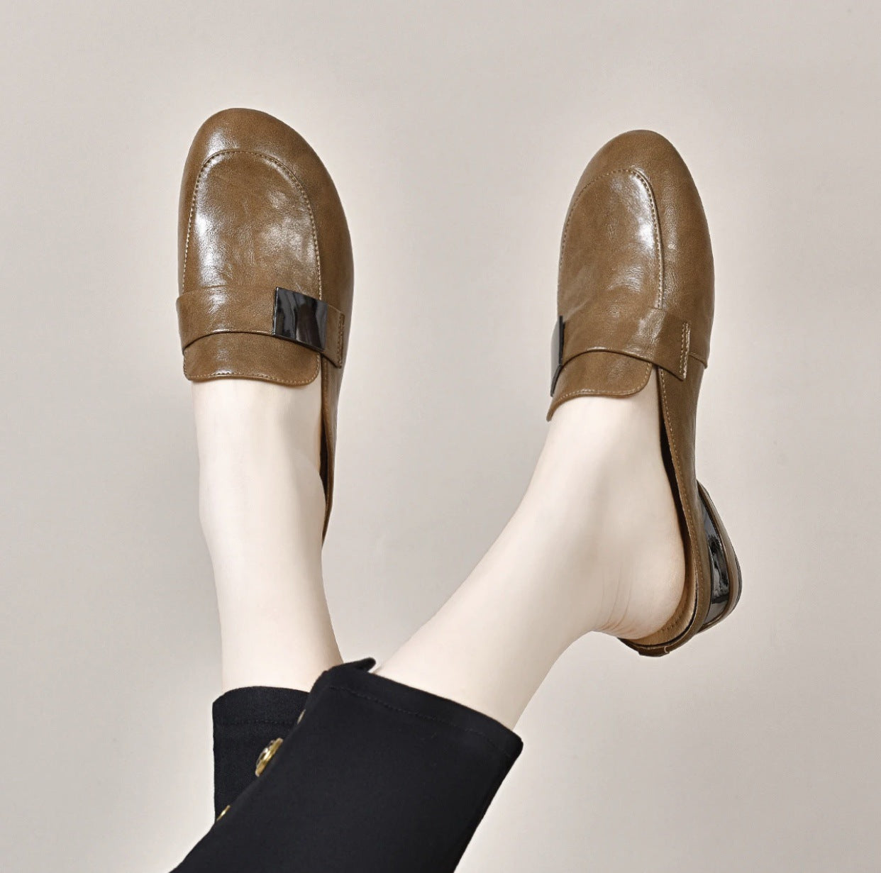 Lightweight Western Style Advanced Mid Low Sandals