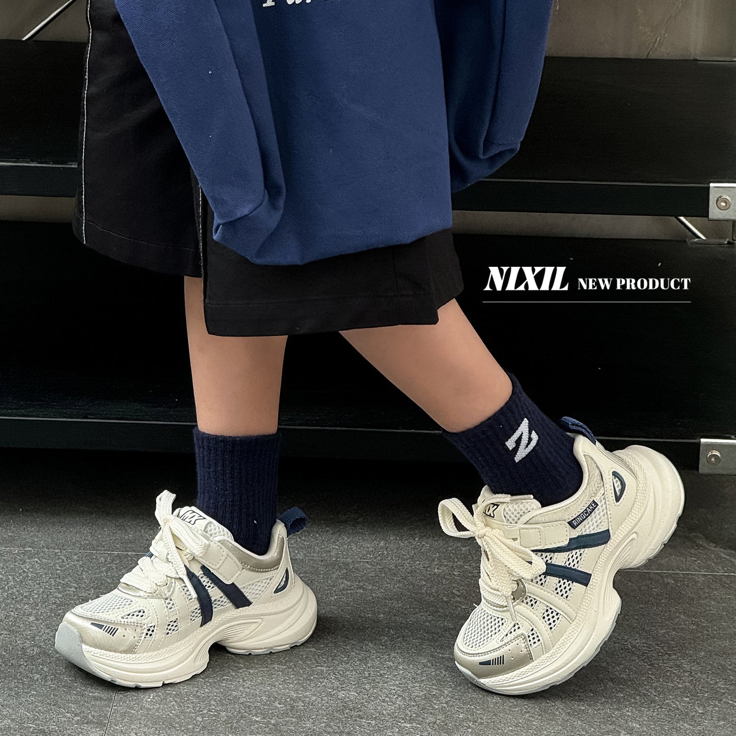 Children's Spring Dad Fashionable Lightweight Breathable Single Kid's Sneakers