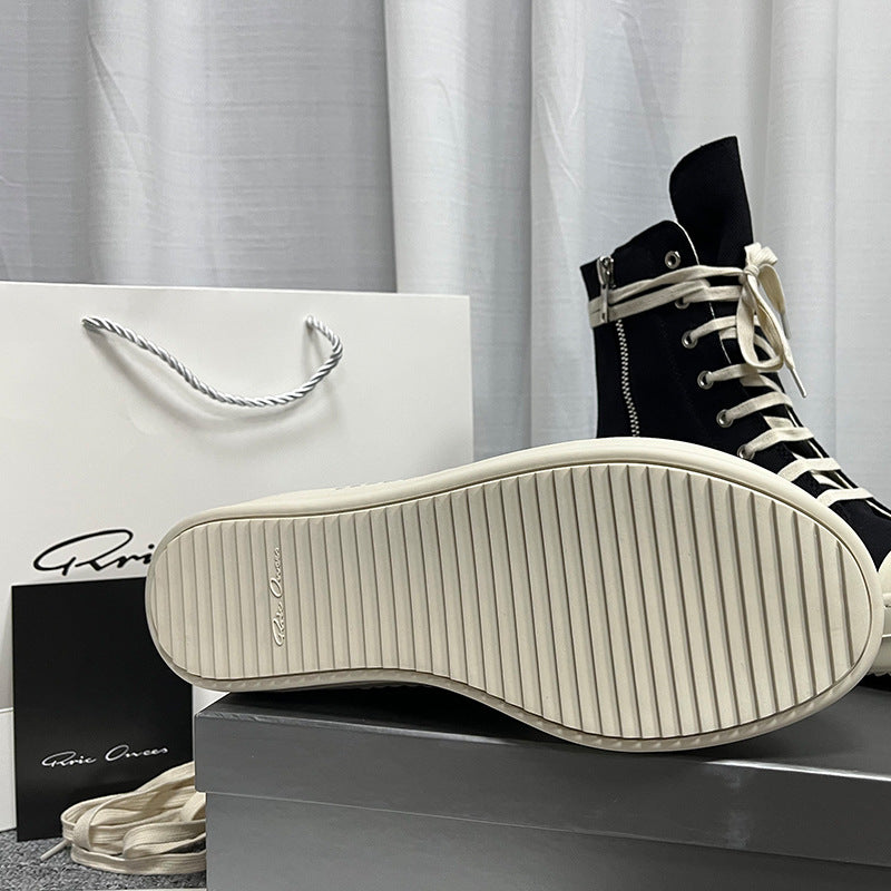 Men's Thick-soled Round Head Leisure Board Plus Canvas Shoes