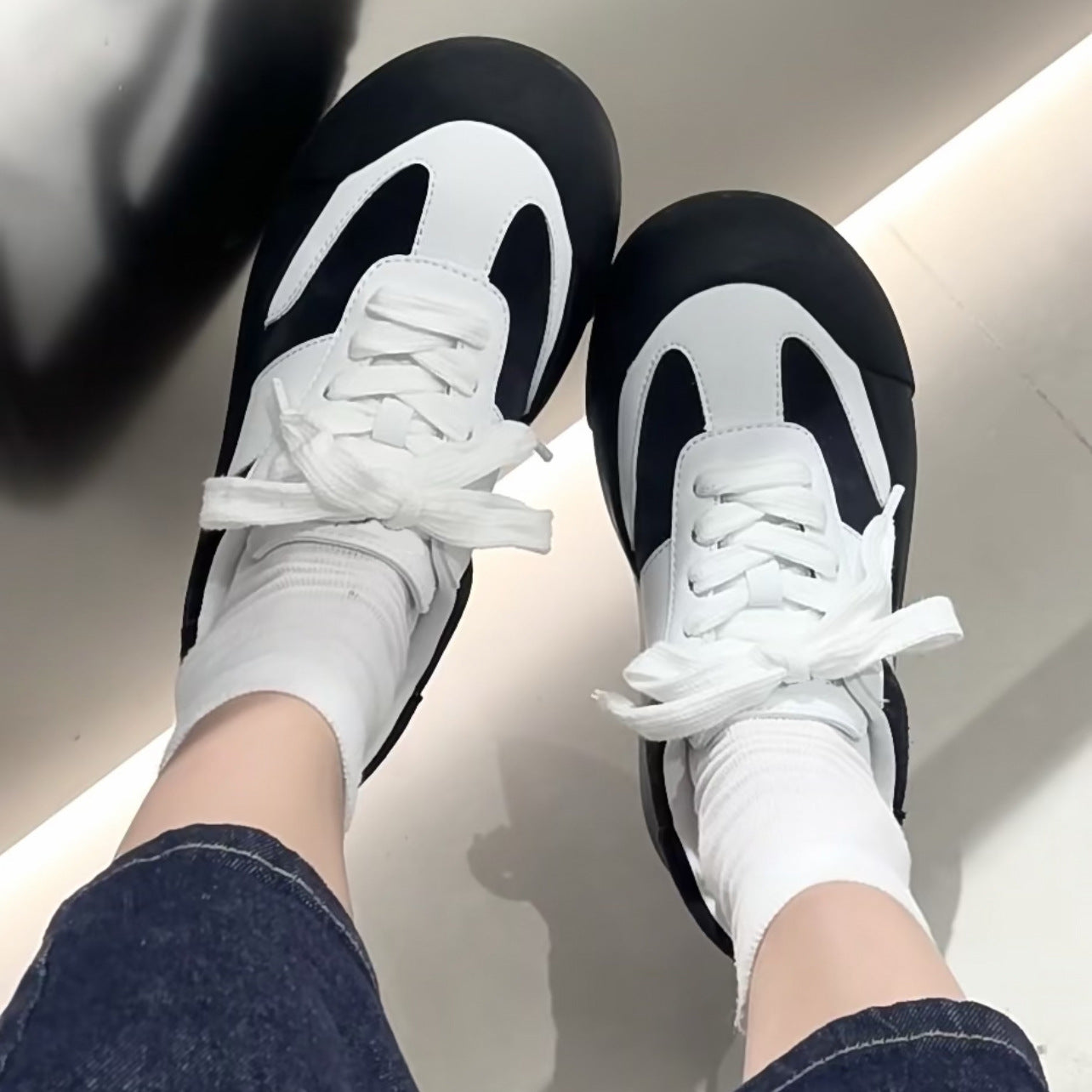 Women's Version Big Toe Puffy German Training Casual Shoes