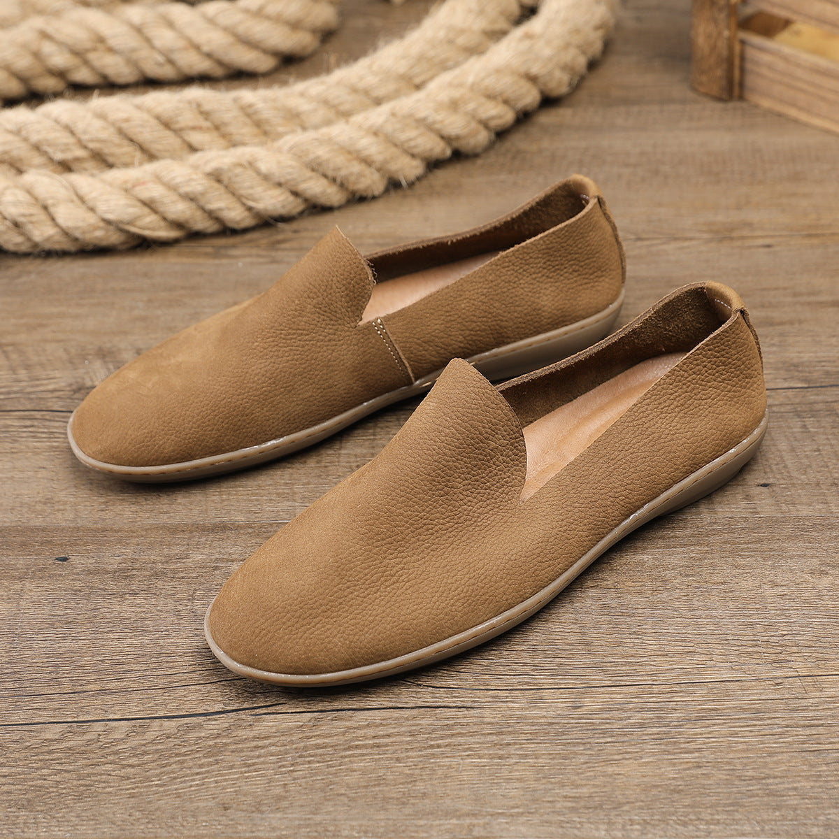 Men's Super Soft Breathable Lightweight First Layer Cowhide Slip-on Men's Casual Shoes