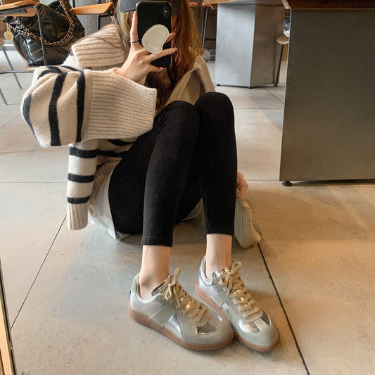 Women's Version Color Matching Old Horse Pattern Sneakers