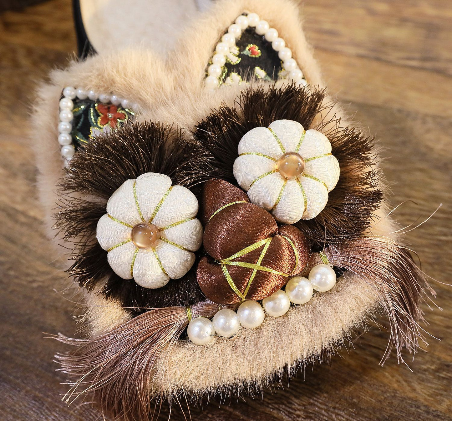 Beautiful Culture Handmade Chinese Tiger Head Casual Shoes