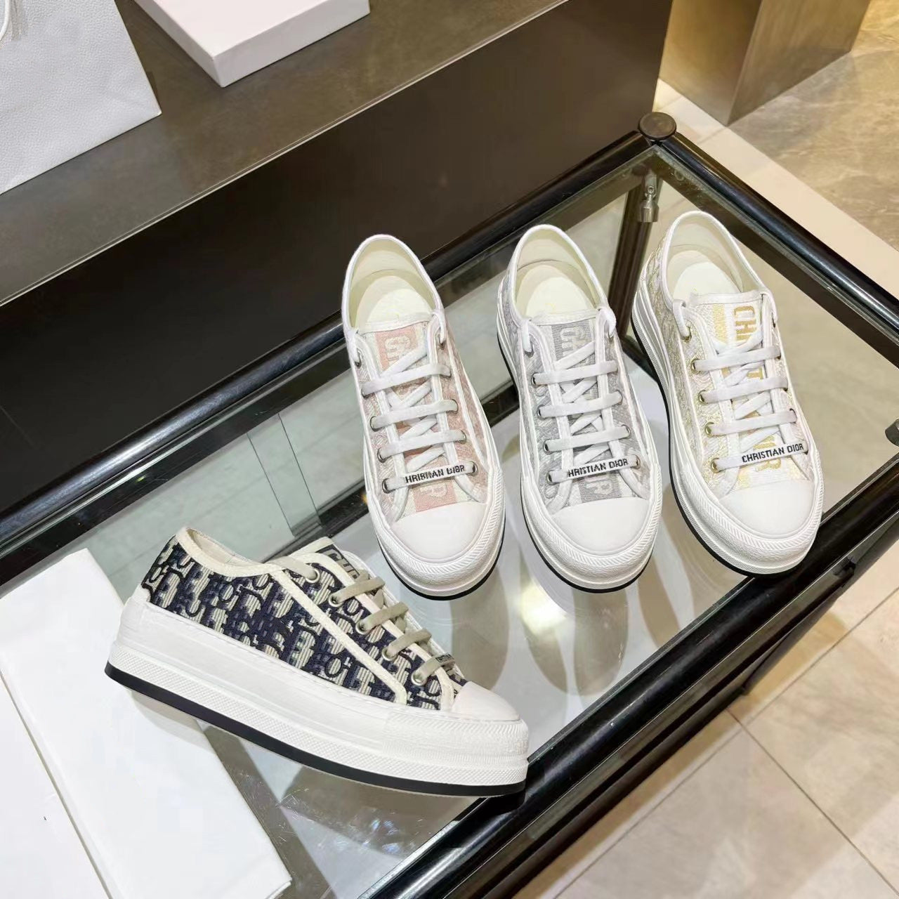 Women's Home Platform Embroidered Letters Presbyopic Pumps Canvas Shoes