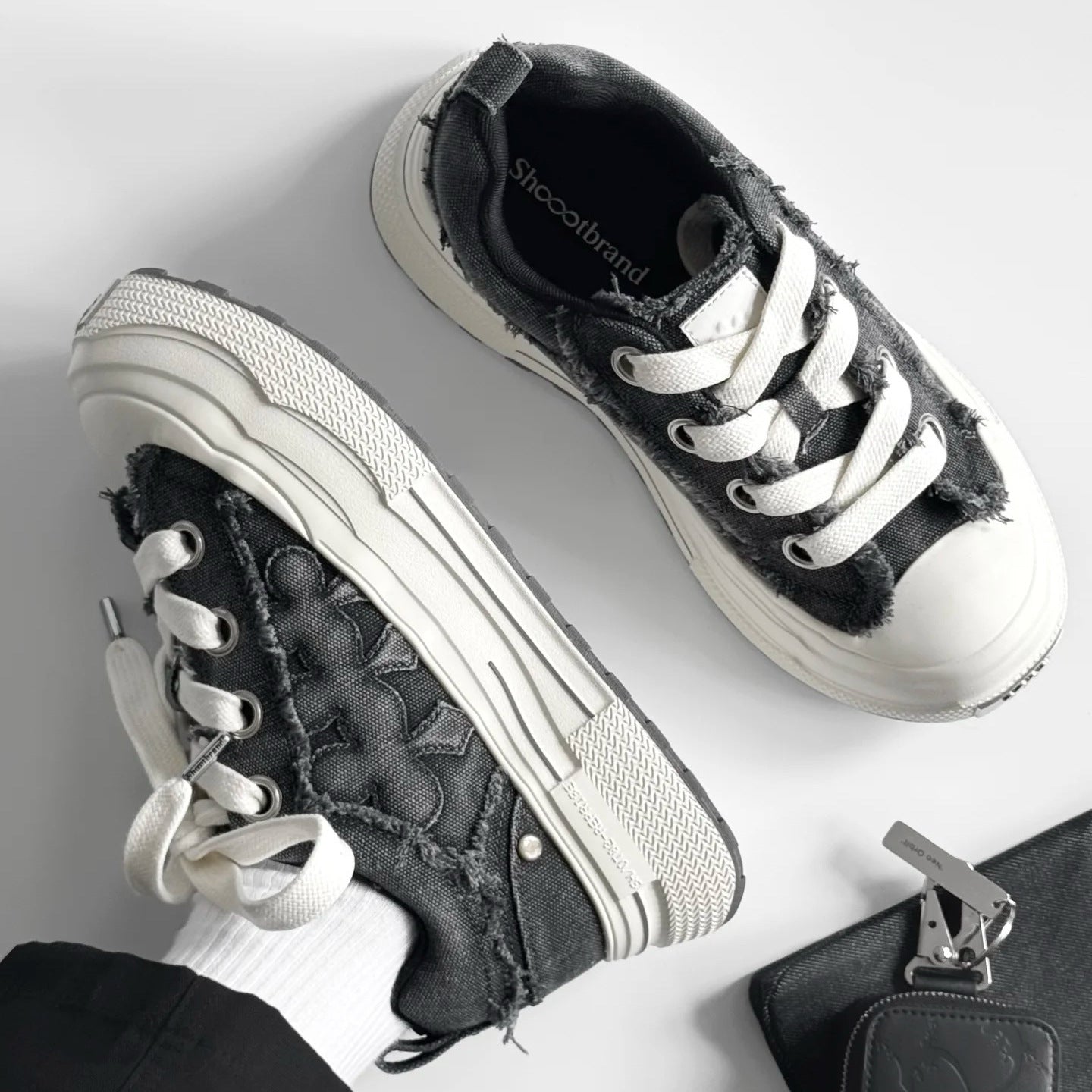 Women's & Men's Thick Sole Increased Retro Destroyed Denim Canvas Shoes
