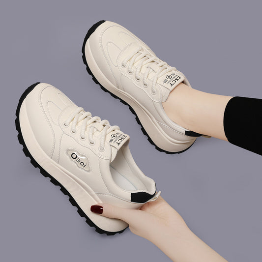 Women's White Flat Fashion Mesh Surface Soft Bottom Lightweight Women's Casual Shoes