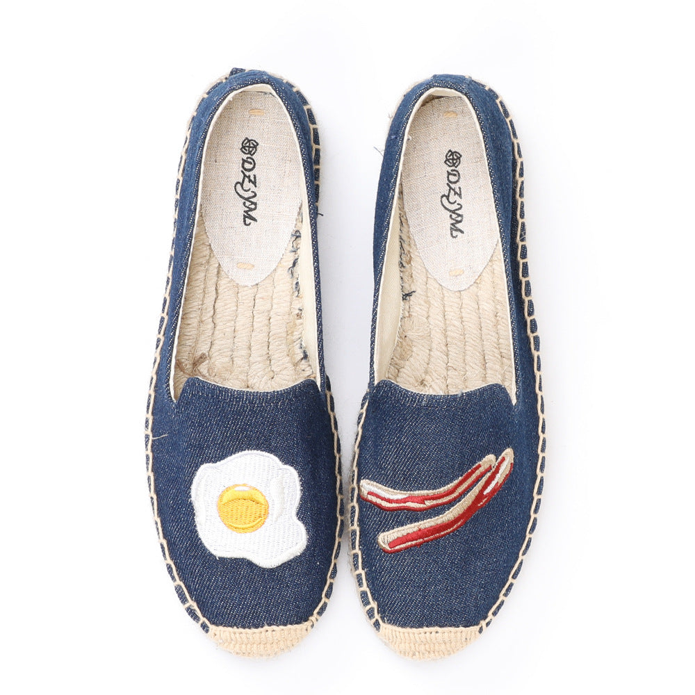 Women's Creative Platform Round Toe Embroidered Slip-on Canvas Shoes