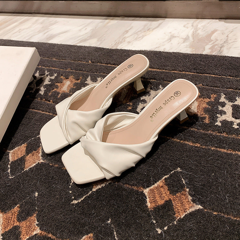 Fashion French Square Head Pleated Word Heels