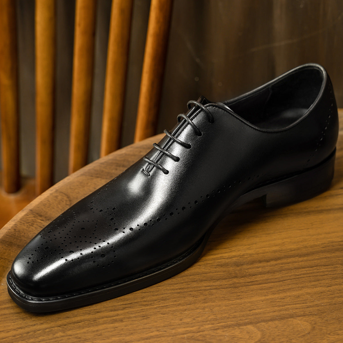 Men's Business Formal Wear Cowhide Pointed Retro Leather Shoes