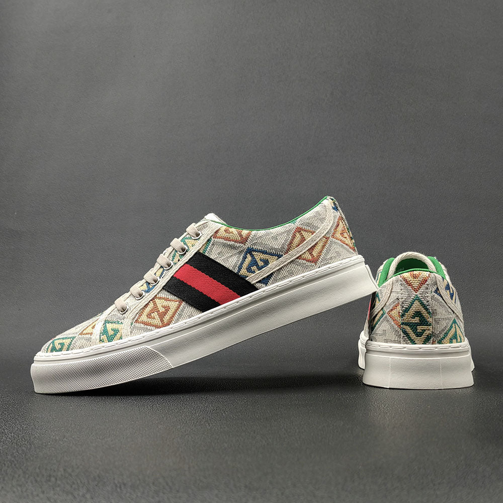 Men's Trendy Flat Cloth Light Luxury Slip-on Sneakers