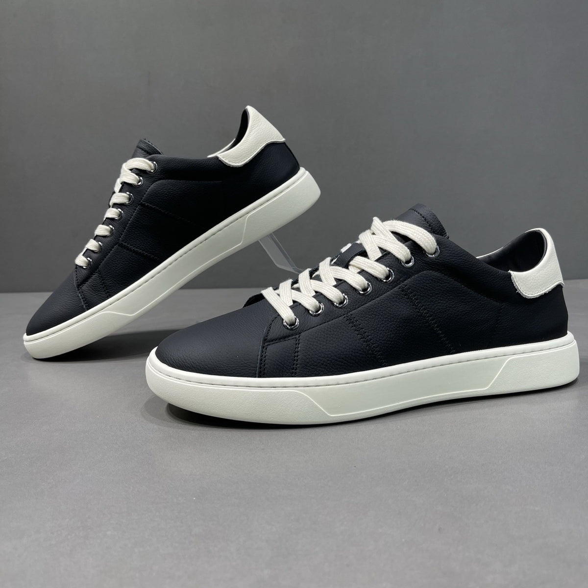 Men's Autumn Breathable White Flat Trendy Sports Men's Board Shoes