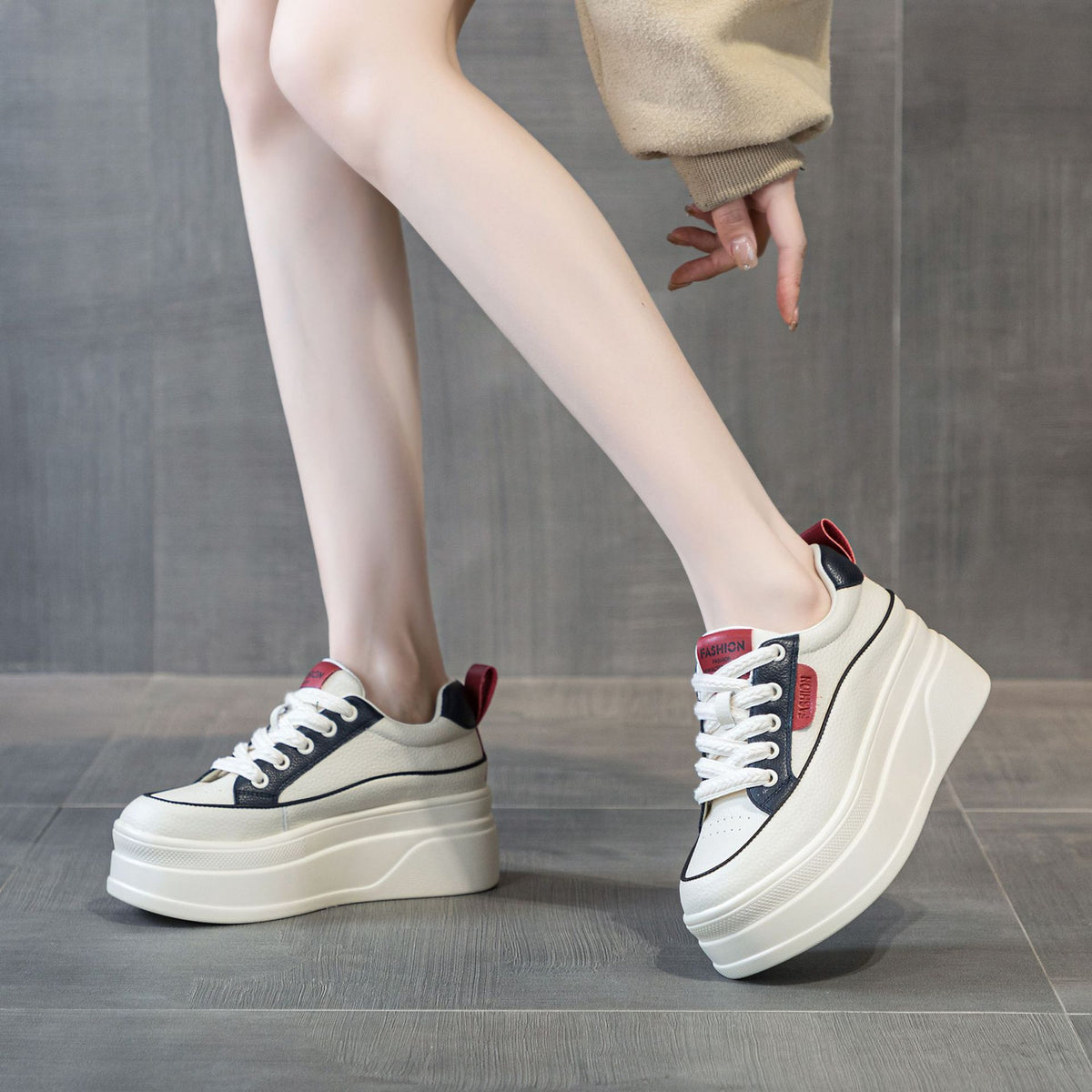 Women's White Inner Height Increasing Board Platform Women's Casual Shoes