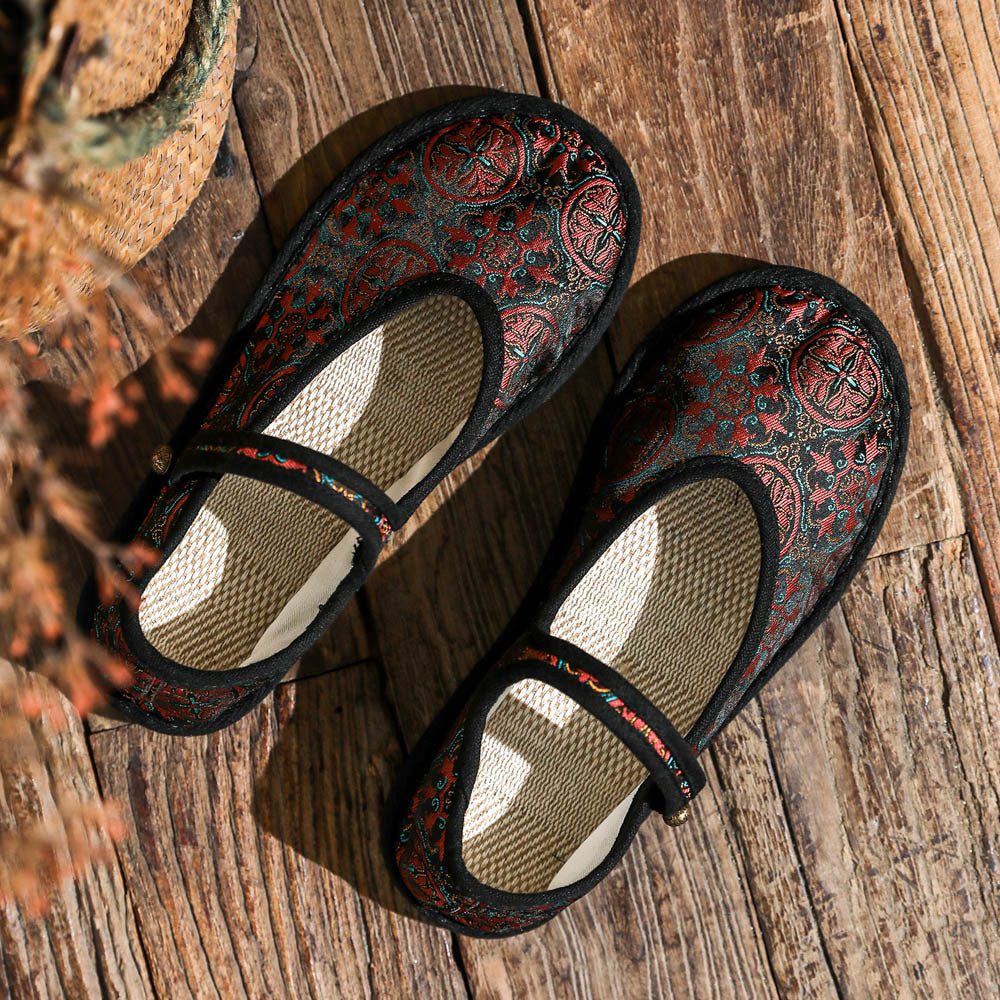 Women's Vintage Cloth Different Rubber Soft Bottom Canvas Shoes