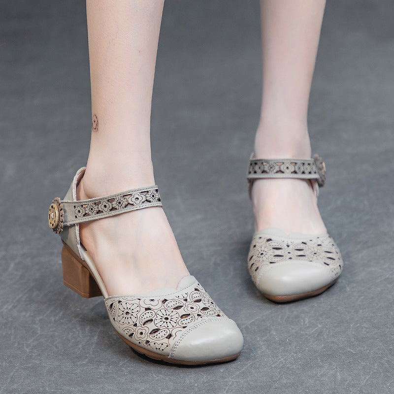 Women's Retro Punching Hollow Out First Layer Cowhide Kitten Heels