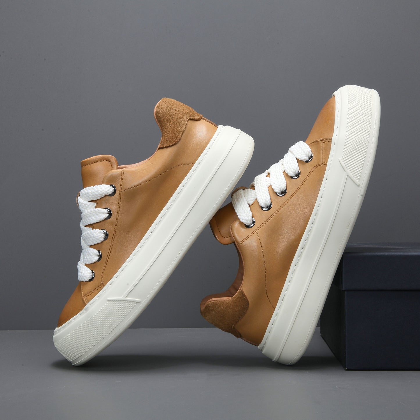 Men's Trendy Platform White Top Layer Cowhide Sneakers