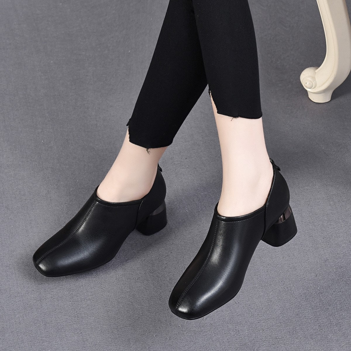 Women's Genuine Deep Mouth Pumps Square Toe Women's Shoes