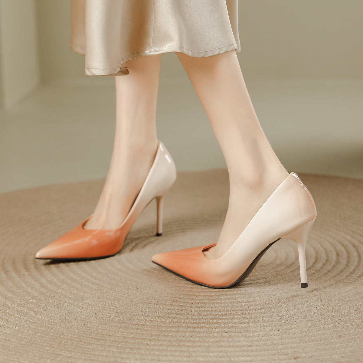 Women's Pointed High Stiletto Temperament Gradient Color Patent Low-cut Women's Fashion Shoes