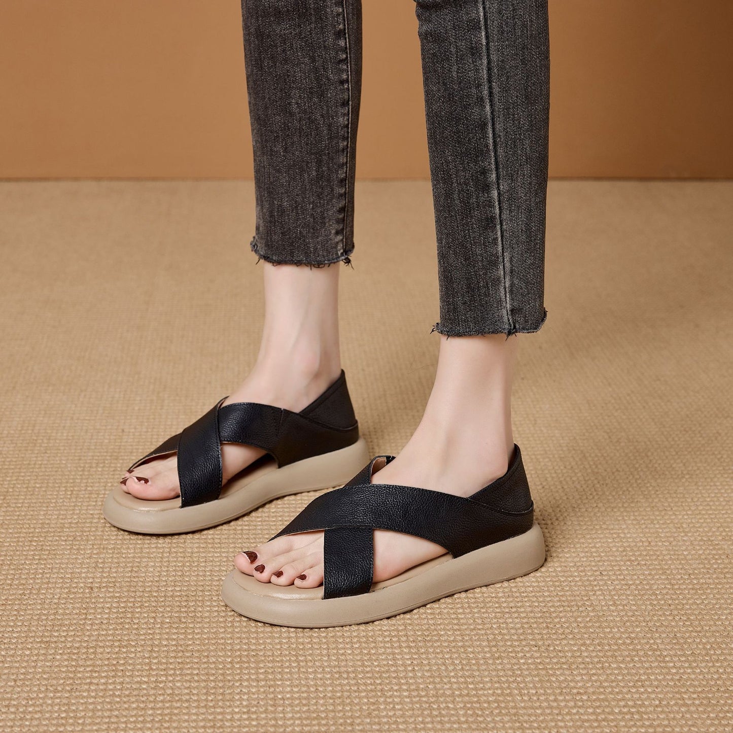 Women's Genuine Flat Peep Toe Summer Hollow Breathable Sandals