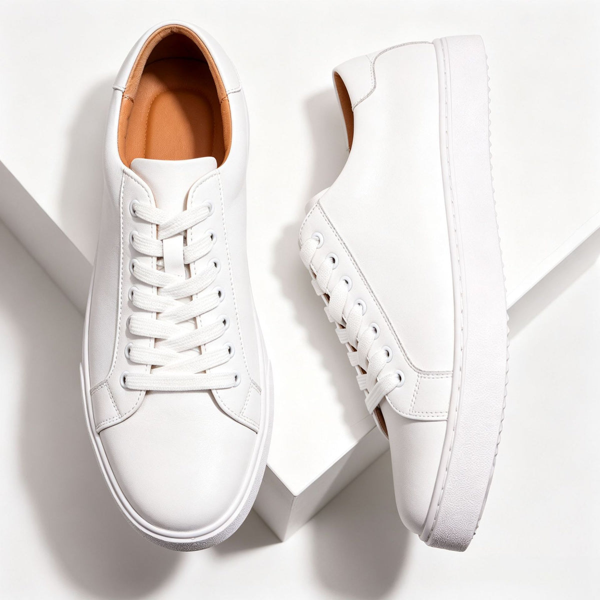 Men's Extra Large Retro White Versatile Business Genuine Soft Soled Men's Board Shoes