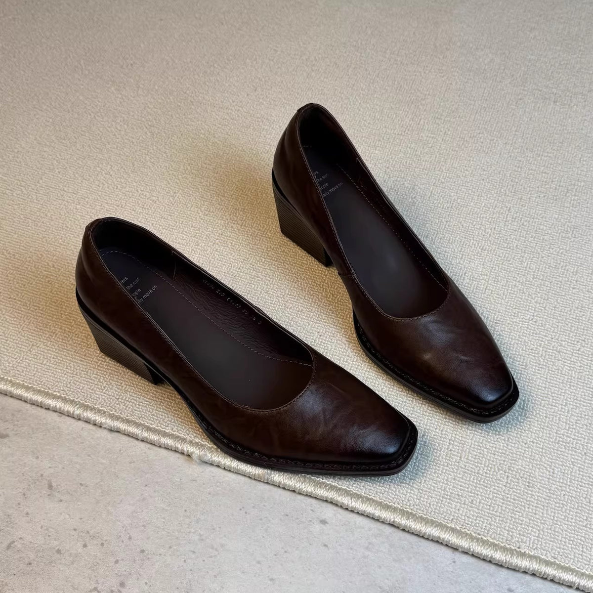 Genuine Retro Simple Style Square Head Chunky Low-cut Female Classy Heels