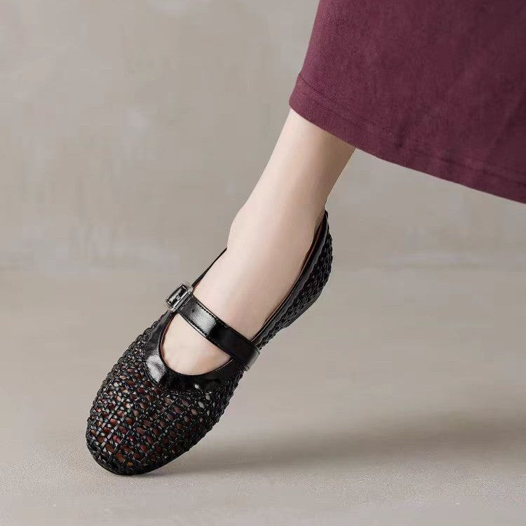Authentic Weave Hollow Breathable Buckle Fashion Sandals