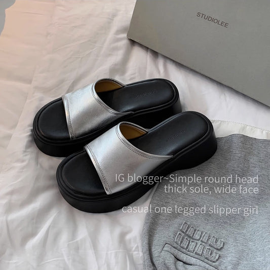Fashion Simple Round Head Thick Bottom Wide Surface Slippers