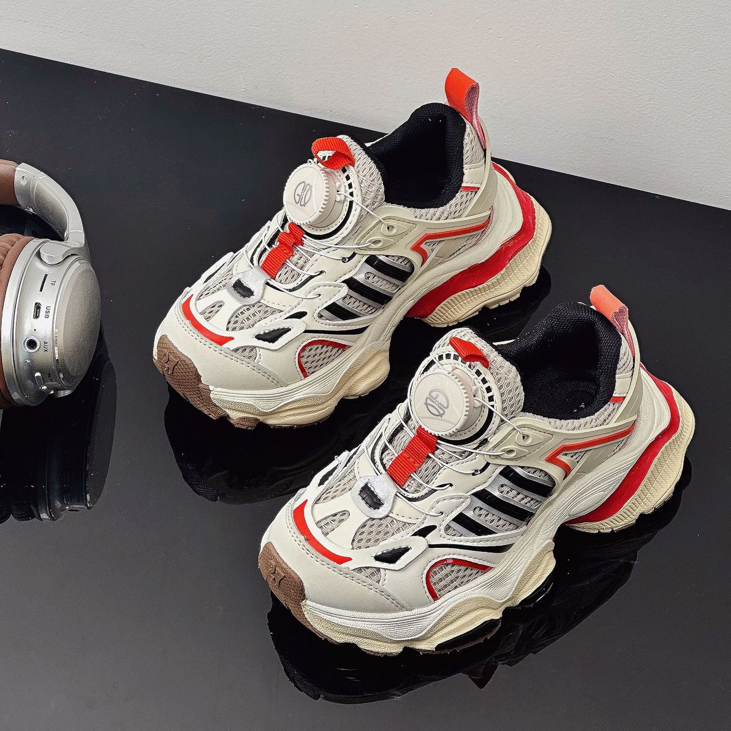 Children's Boys Rotating Button Single Mesh Medium Kid's Sneakers