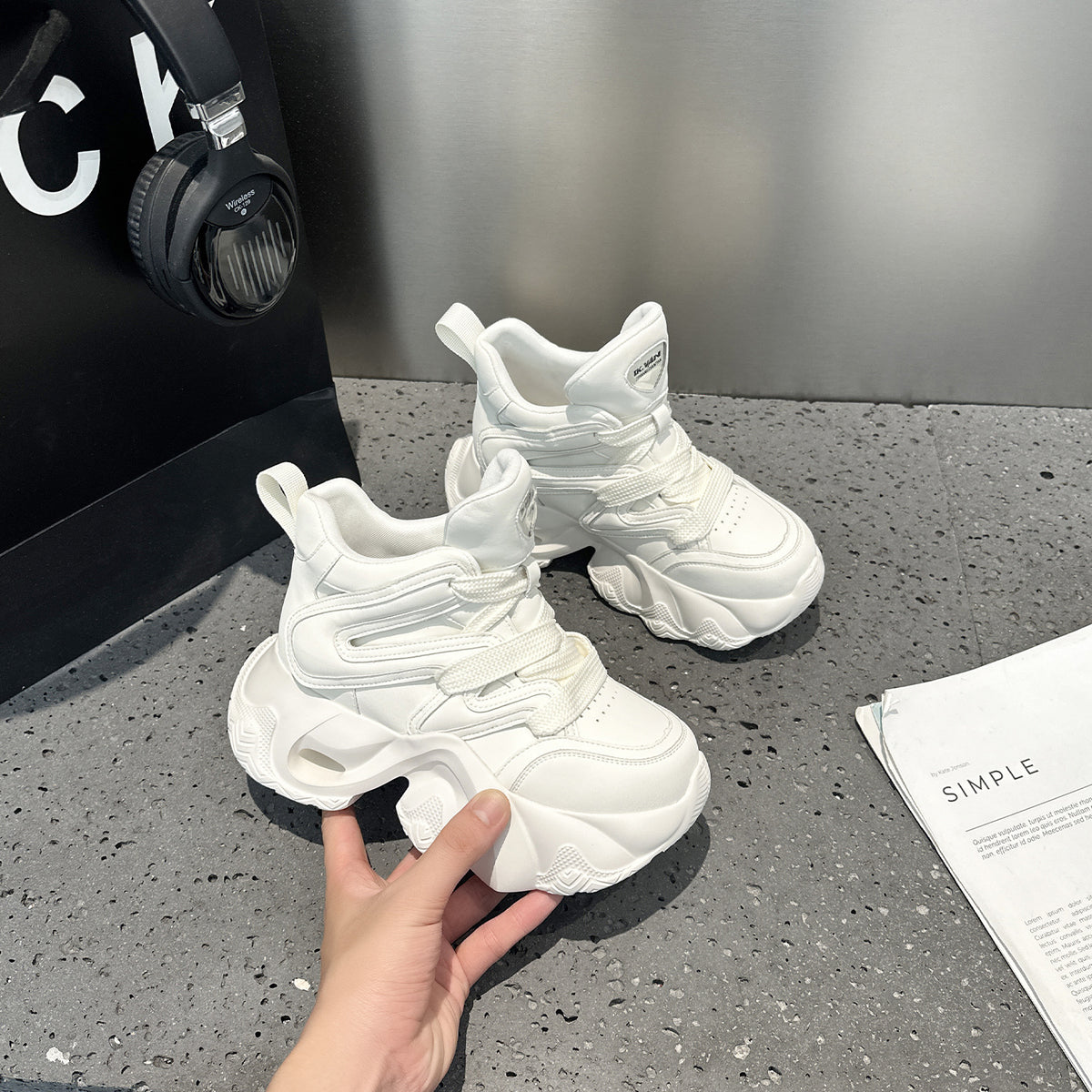 Women's Breathable Versatile Platform Height Increasing Skinny Long Men's Shoes