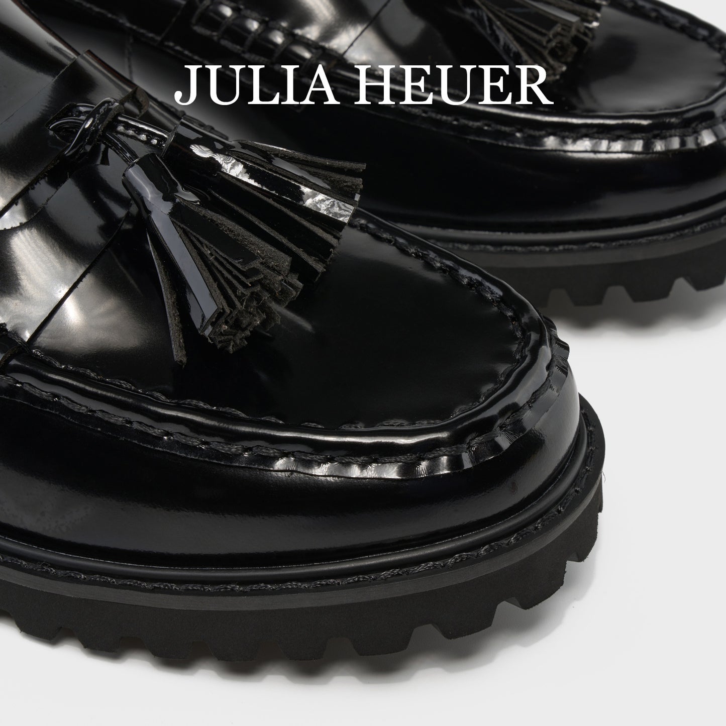 Women's Round Toe Genuine Middle Tassel Loafers