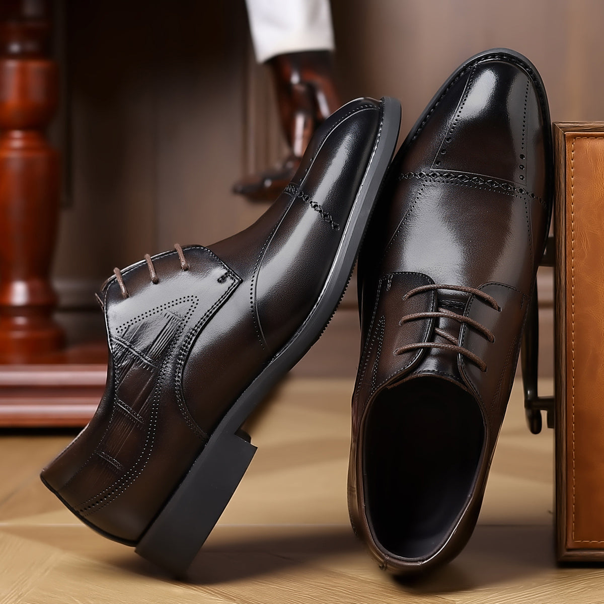 Men's Formal Gentleman British Carved Wedding Suit Men's Business Leather Shoes