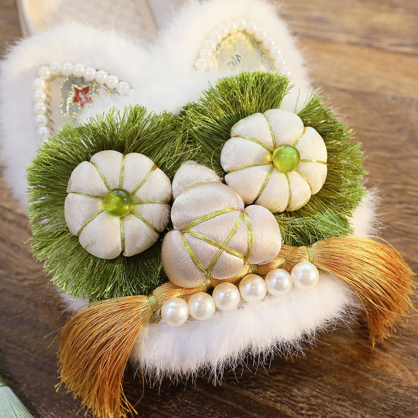 Beautiful Culture Handmade Chinese Tiger Head Casual Shoes
