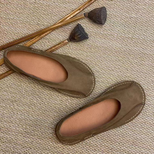 Women's & Men's Travel Genuine Retro Pumps Slip-on Flat Casual Shoes