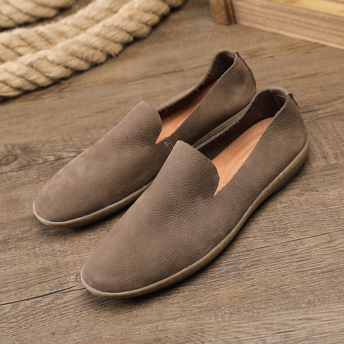 Men's Super Soft Breathable Lightweight First Layer Cowhide Slip-on Men's Casual Shoes